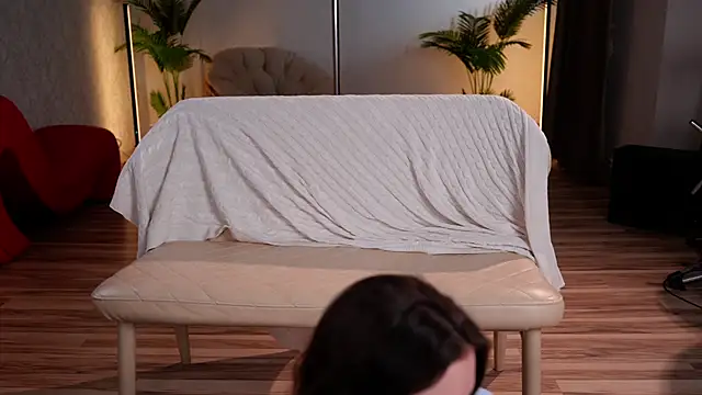 KittyCaitlin online show from 22, 4, 2026