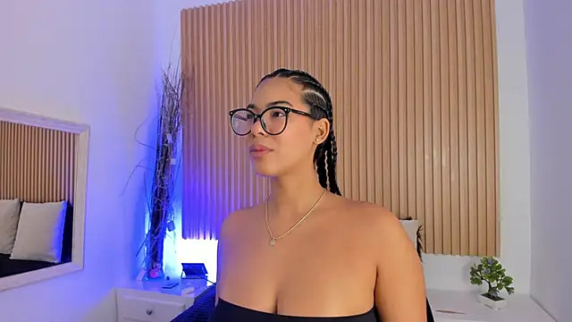 GenesisRuiz online show from 14, 4, 2026