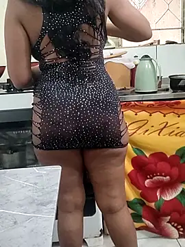 NeydeHotWife online show from 9, 4, 2026