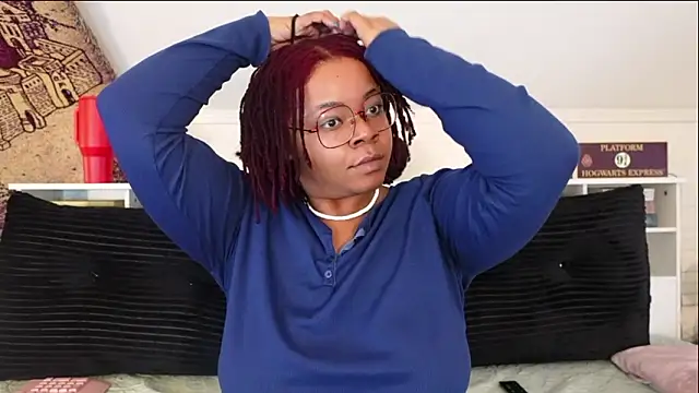 -khayaparker online show from 4, 3, 2026