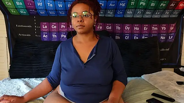 -khayaparker online show from 15, 4, 2026