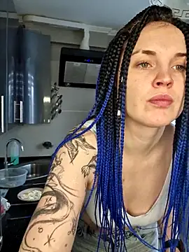 LazyTanukii online show from 16, 1, 2026