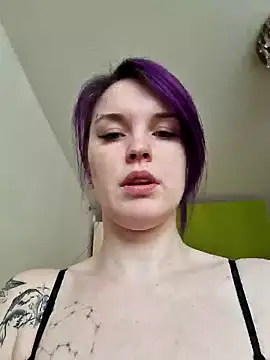 LazyTanukii online show from 5, 2, 2025