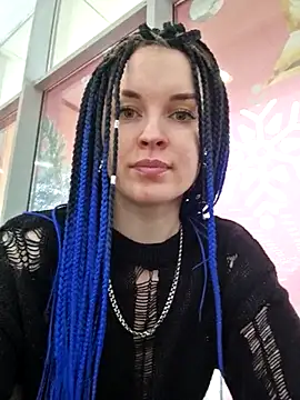 LazyTanukii online show from 9, 1, 2026