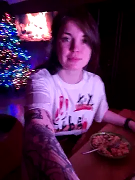 LazyTanukii online show from 5, 12, 2025