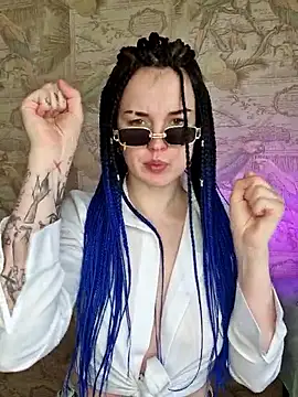 LazyTanukii online show from 15, 1, 2026