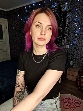 LazyTanukii online show from 5, 5, 2026