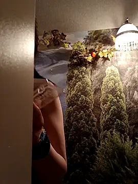 LazyTanukii online show from 2, 11, 2025