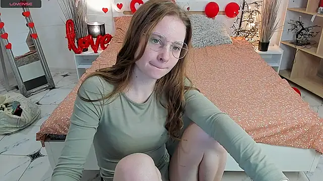 CharmedDoll online show from 7, 2, 2025