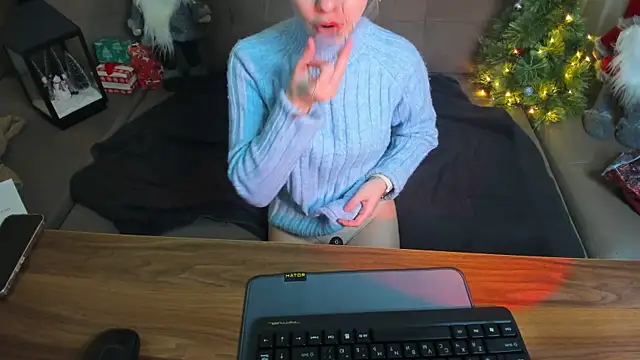 CharmedDoll online show from 21, 12, 2025