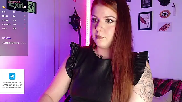 auroralatexprincess online show from 23, 10, 2025