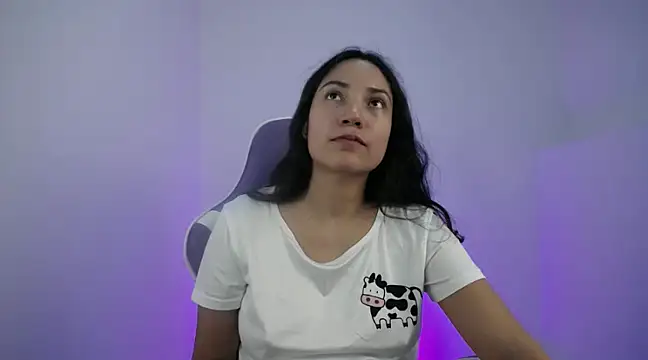 cutie and slutty online show from 28, 1, 2025