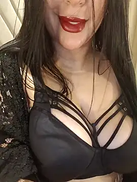 Queen sousou online show from 10, 1, 2026