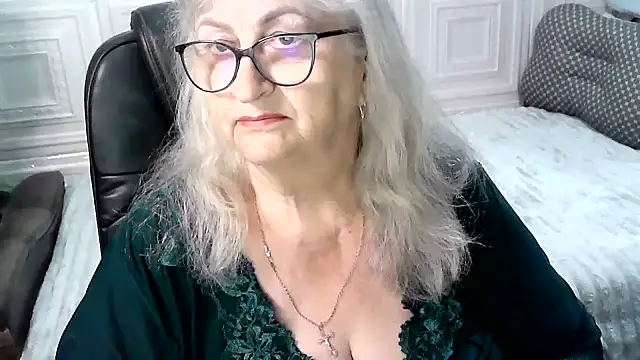 LolkaAlyss online show from 4, 6, 2026
