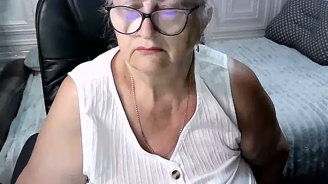 Snapshot of LolkaAlyss chatting on 11, 7, 2026 LolkaAlyss online show from 11, 7, 2026