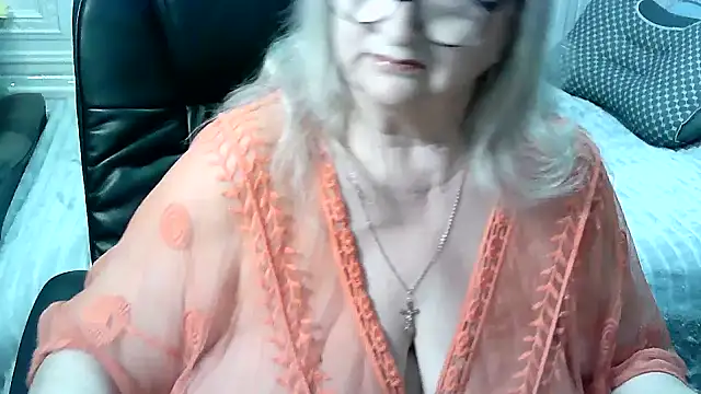 LolkaAlyss online show from 11, 4, 2026