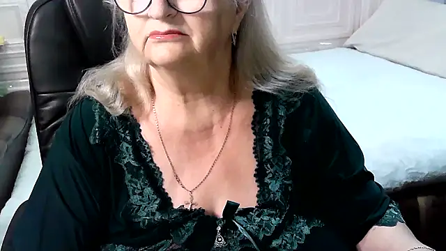 LolkaAlyss online show from 6, 4, 2026