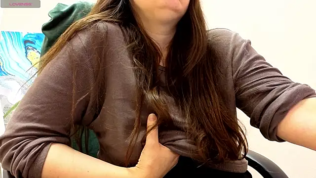 BattyMoll online show from 5, 11, 2025