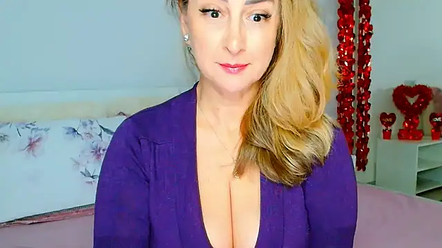 Tyana40 online show from 19, 2, 2025