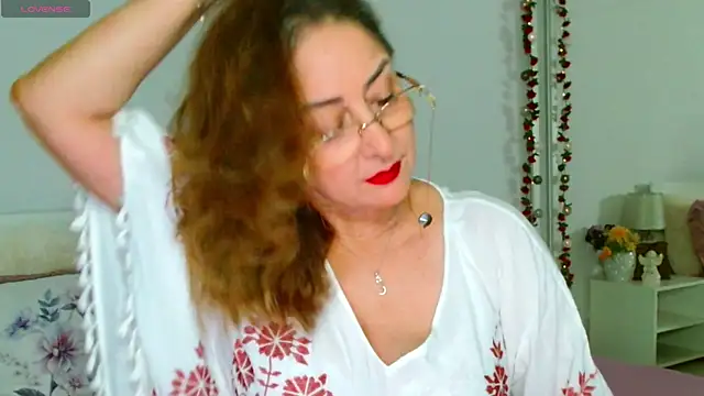 Snapshot of Tyana40 chatting on 20, 7, 2026 Tyana40 online show from 20, 7, 2026