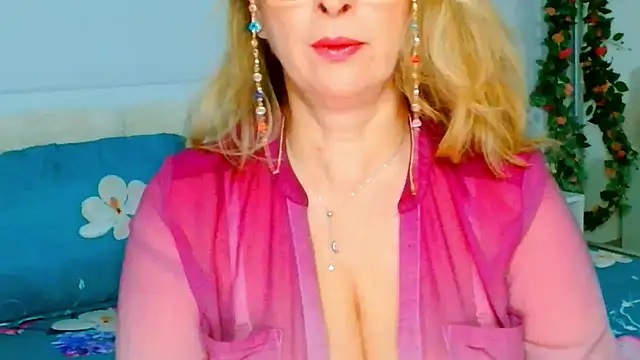 Tyana40 online show from 20, 3, 2025