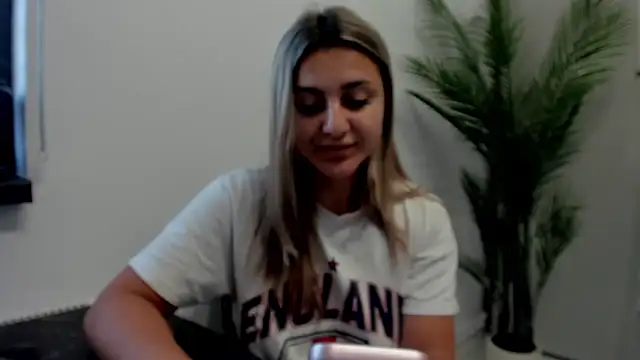 NicolePlay online show from 30, 5, 2026