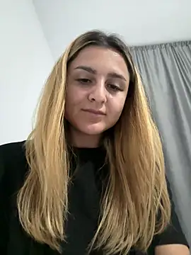 NicolePlay online show from 17, 4, 2026