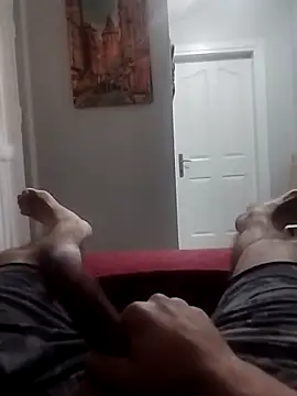 Snapshot of Aykut1990 chatting on 25, 10, 2025 Aykut1990 online show from 25, 10, 2025