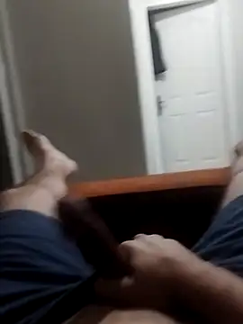 Snapshot of Aykut1990 chatting on 16, 10, 2025 Aykut1990 online show from 16, 10, 2025