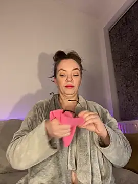 FemDom RubyKnightXXO online show from 20, 11, 2025