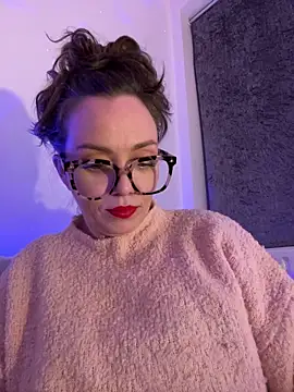 FemDom RubyKnightXXO online show from 1, 3, 2025