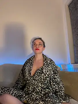 FemDom RubyKnightXXO online show from 25, 2, 2025