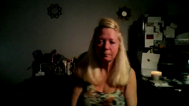 XTRAHORNYONE online show from 17, 10, 2025