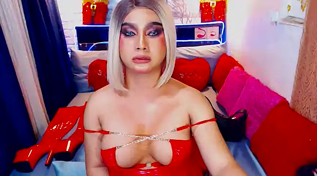 TsGoddessNhicolle online show from 3, 2, 2025