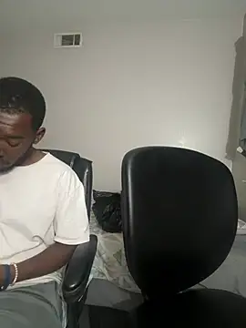 Snapshot of DancingLemonade chatting on 3, 6, 2026 DancingLemonade online show from 3, 6, 2026