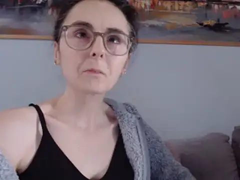 cleophee online show from 4, 3, 2025