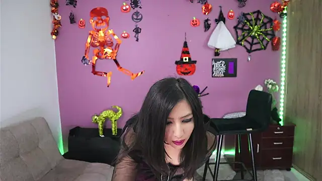 Steph F online show from 1, 11, 2025