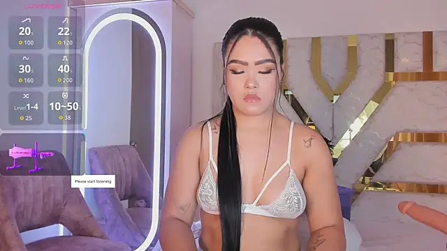 Snapshot of sophy_champagne chatting on 26, 11, 2025 sophy champagne online show from 26, 11, 2025