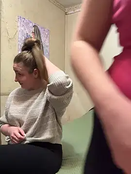 Sara Slow online show from 25, 2, 2025