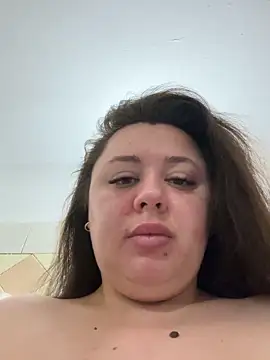 Snapshot of Sara_Slow chatting on 7, 6, 2026 Sara Slow online show from 7, 6, 2026