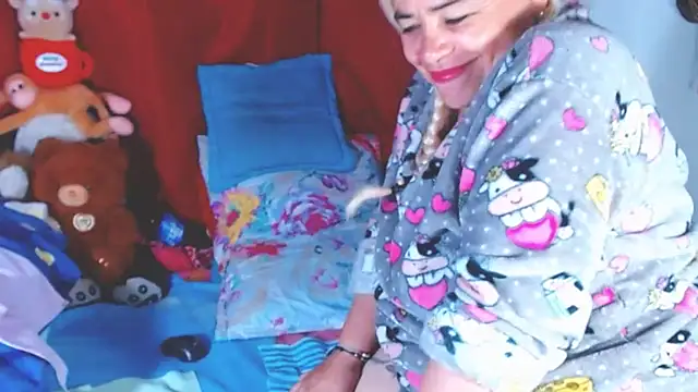 estrellita fugaz16x online show from 14, 11, 2025