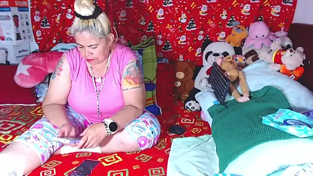 estrellita fugaz16x online show from 13, 4, 2026