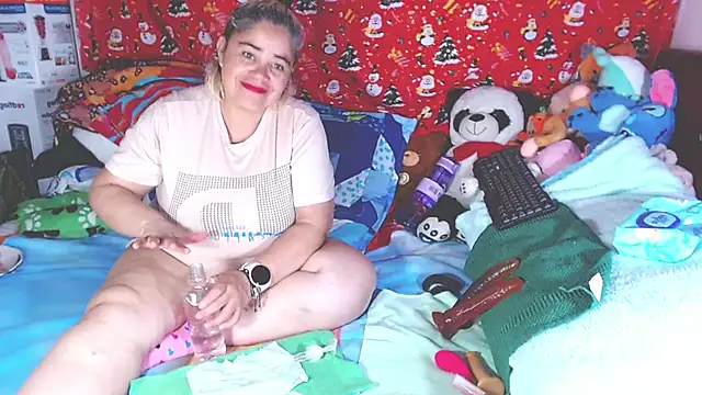 estrellita fugaz16x online show from 24, 2, 2026