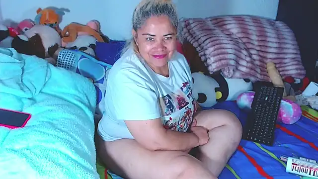 estrellita fugaz16x online show from 5, 6, 2026
