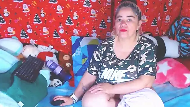 estrellita fugaz16x online show from 9, 2, 2026