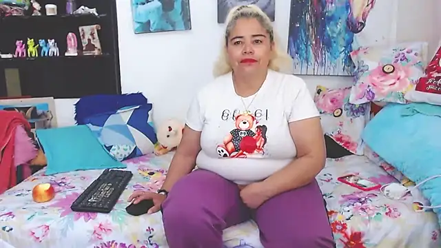 estrellita fugaz16x online show from 7, 2, 2025