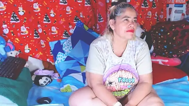 estrellita fugaz16x online show from 13, 2, 2026