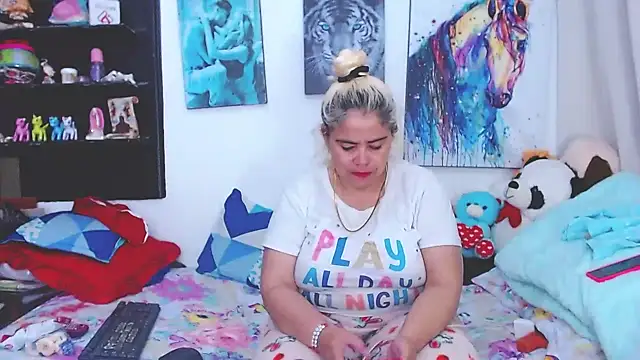 estrellita fugaz16x online show from 7, 3, 2025