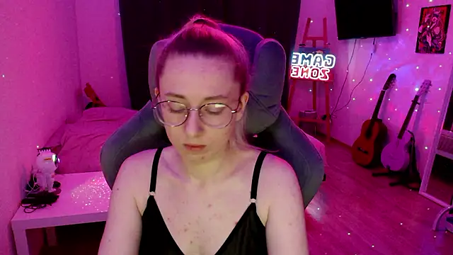 AnabelFrel online show from 8, 12, 2024