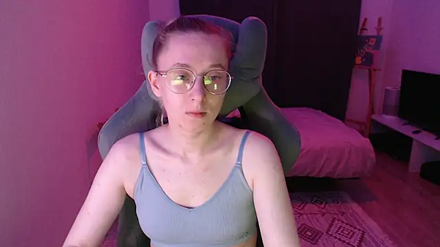 AnabelFrel online show from 12, 10, 2025